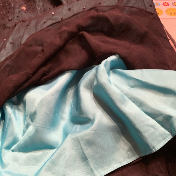 EVENING Dress - Picture 7 of 9